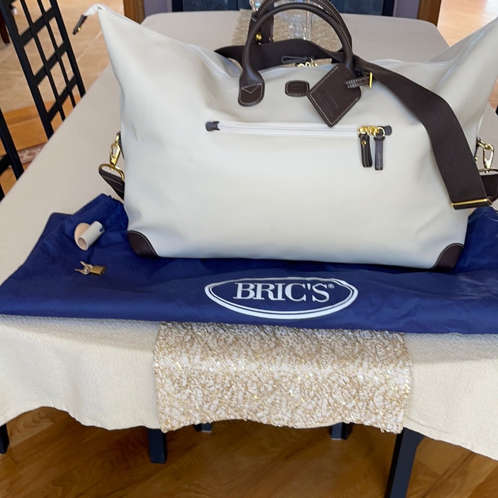 Bric’s leather weekender bag